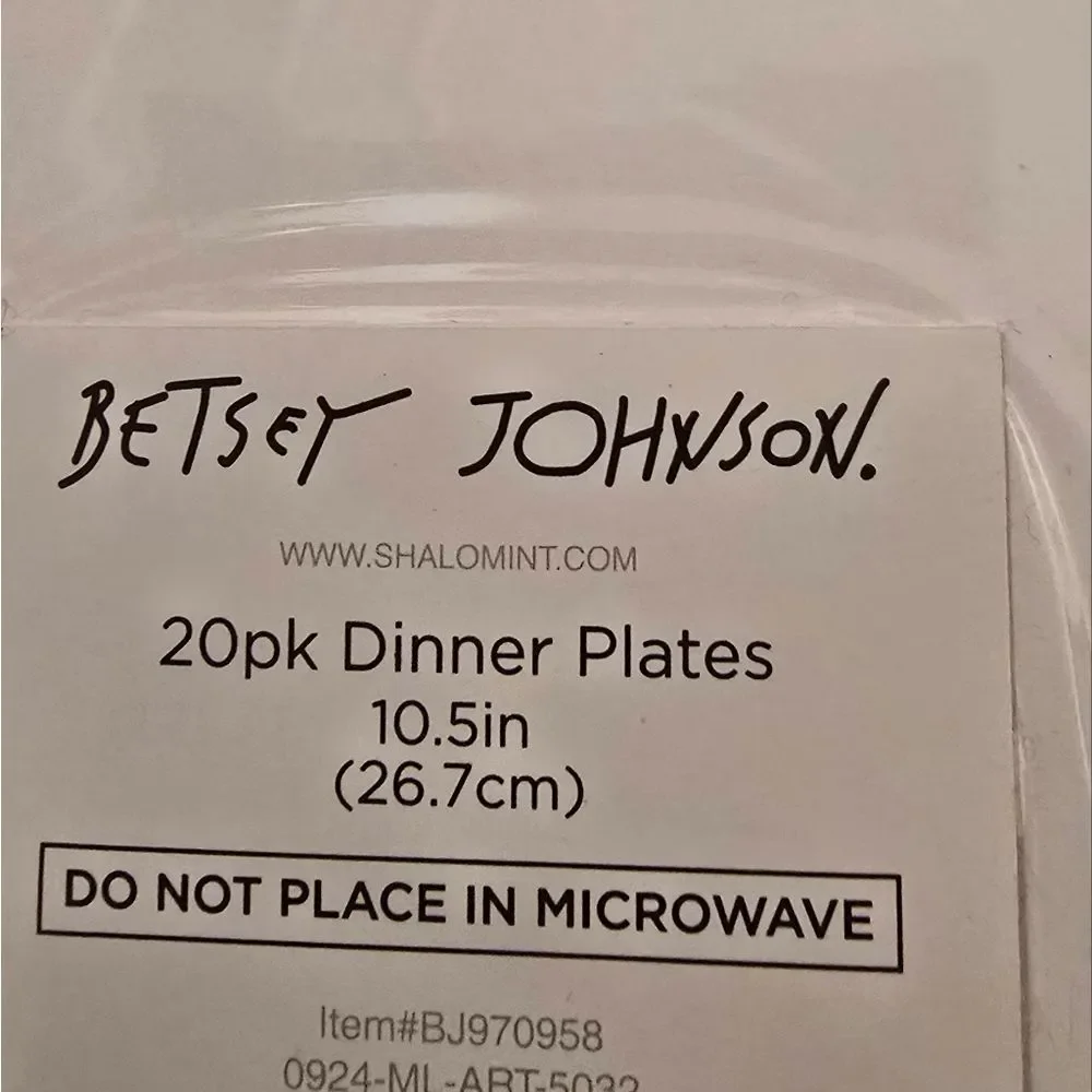 Betsey Johnson Heart Cherries Paper Plates & Napkin‎ Set